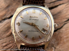 Load image into Gallery viewer, Bulova 30 Jewels Date at 4 o&#39;clock Textured Bezel, Self-Winding Automatic, 33.5x37.5mm
