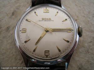 Doxa with Soft Original Cream Dial, Manual, Large 35mm