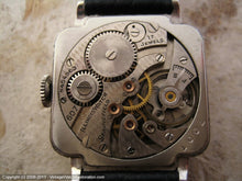 Load image into Gallery viewer, Gorgeous Art Deco Illinois &#39;New Yorker&#39; with Original Parchment Dial, Manual, 27.5x34mm
