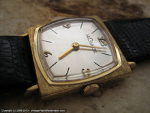 Load image into Gallery viewer, Minty Square &#39;TV Style&#39; LeCoultre in 14K Gold Case, Manual, 26x26mm
