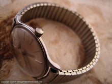 Load image into Gallery viewer, Pristine Longines Silver Dial Classic, Manual, 33mm

