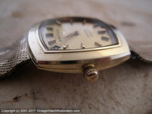 Load image into Gallery viewer, Longines Ultra-Chron Square Tonneau with Date at 4:30, Automatic, 33x33mm
