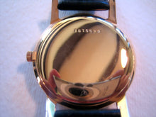 Load image into Gallery viewer, Marvin 18K, Collectible, Manual, Large 34mm
