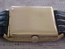 Load image into Gallery viewer, Omega Squared Solid 18k, Manual, 29mmx33mm
