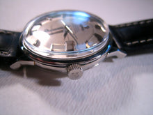Load image into Gallery viewer, Rare Omega Pie Pan Constellation, Automatic, 34.5mm
