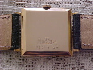 Pronto Solid 18k Squared Case,, Manual, 25mm