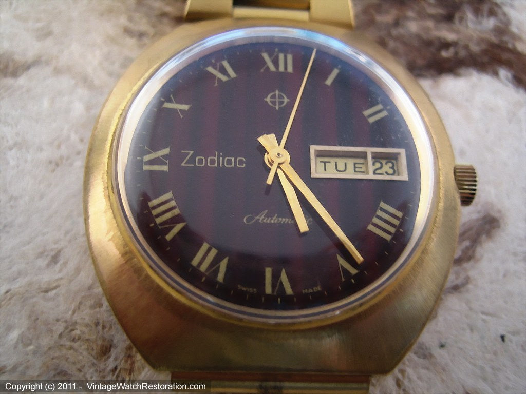 Rare Zodiac with Petrified Wood Dial, Automatic, 36x37.5mm