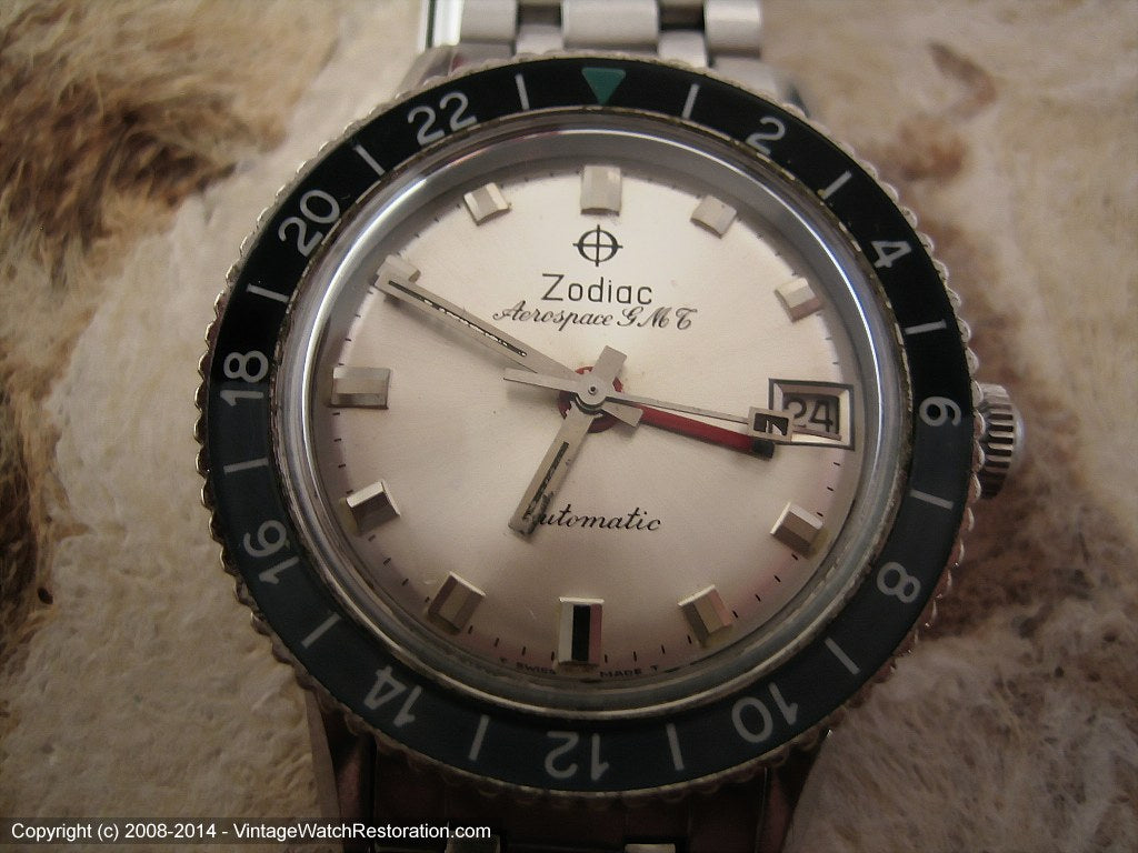 Zodiac Aerospace GMT Date with Zodiac Stainless Bracelet, Automatic, Very Large 36mm